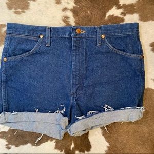 Dark Blue Vintage Wrangler Denim Cut Off Shorts 34